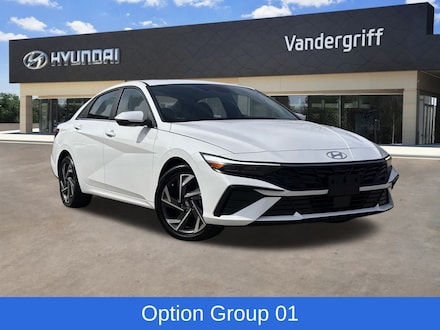 2025 Hyundai Elantra Hybrid Limited Sedan