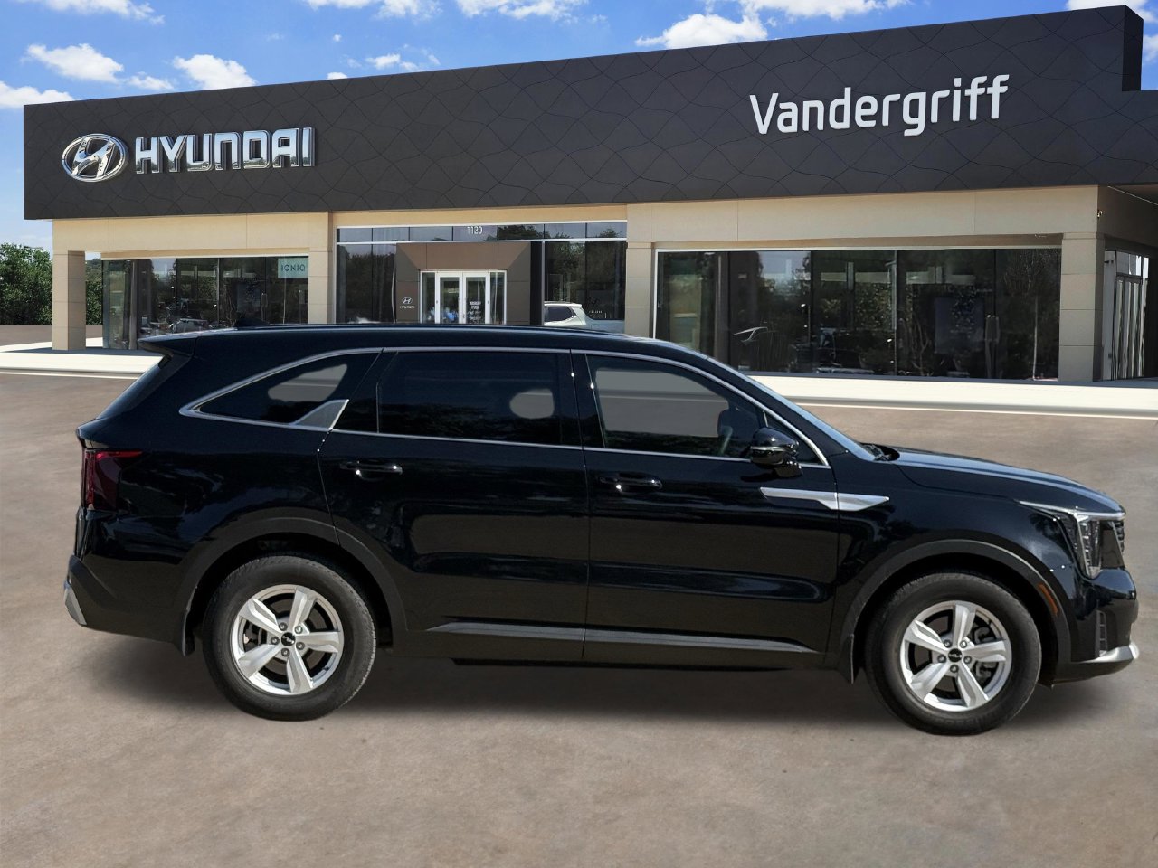 Used 2025 Kia Sorento LX SUV