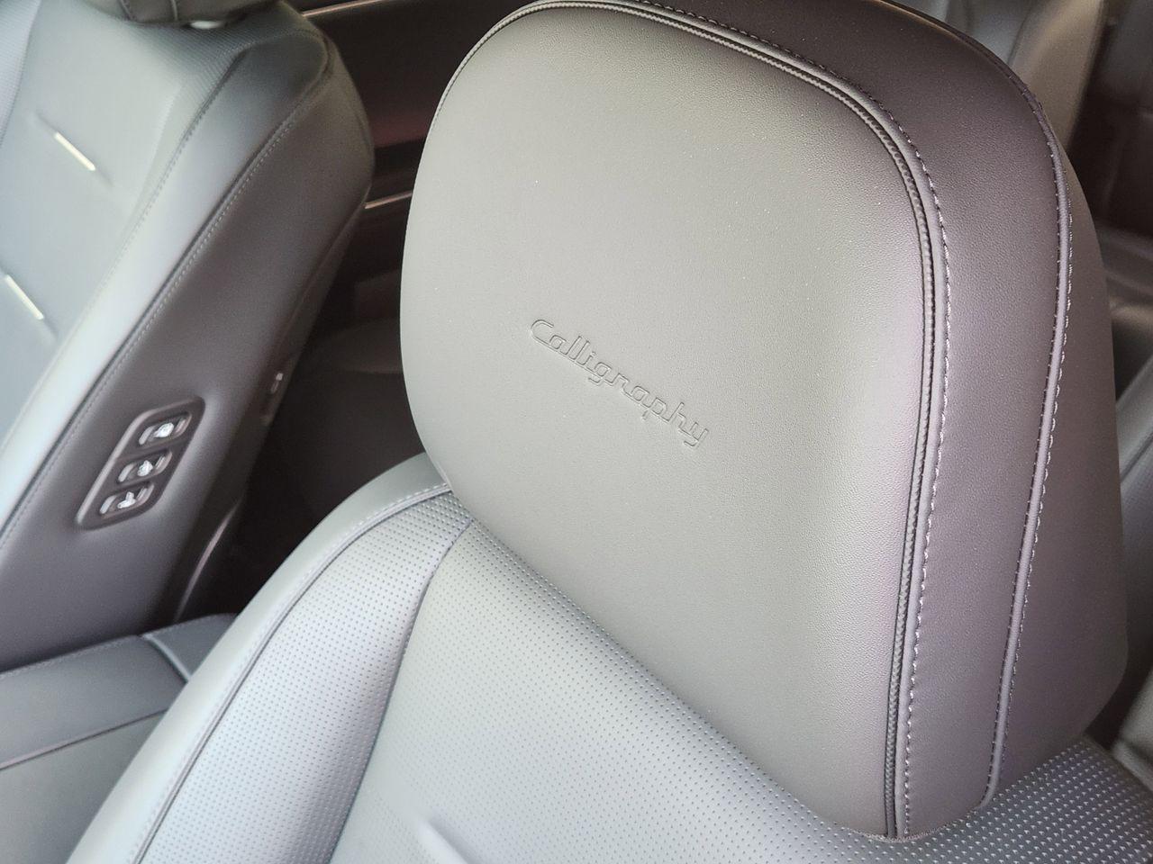 New 2026 Abyss Black Pearl Hyundai Calligraphy FWD image 11