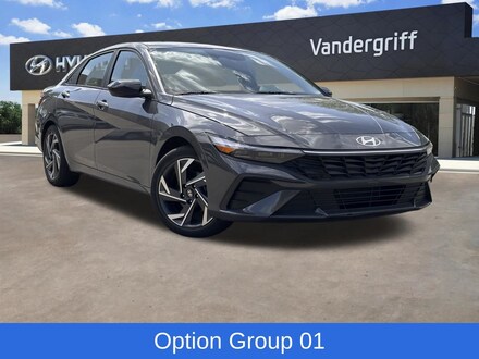 2025 Hyundai Elantra SEL Sport Sedan