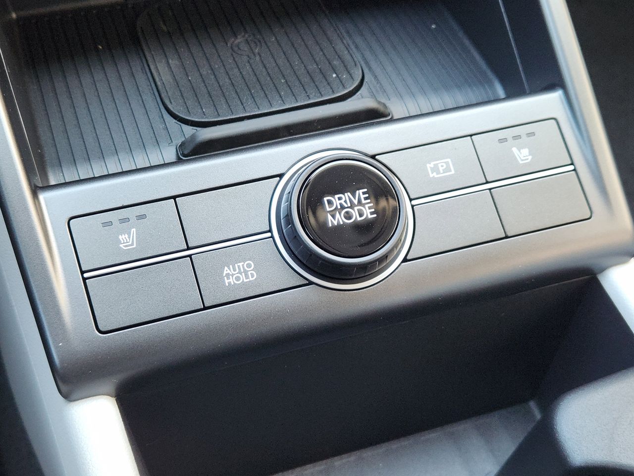 New 2026 PE2 Gray Hyundai SEL Premium FWD image 18