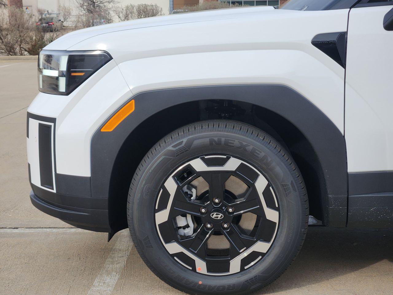 New 2026 W6H White Hyundai SEL FWD image 5