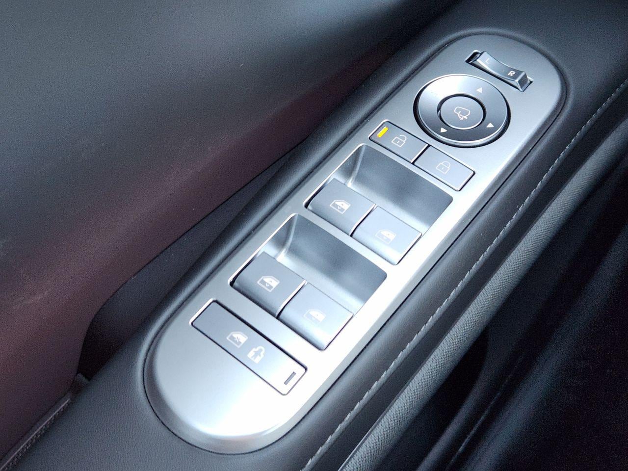 New 2026 T2X Silver Hyundai Calligraphy FWD image 20