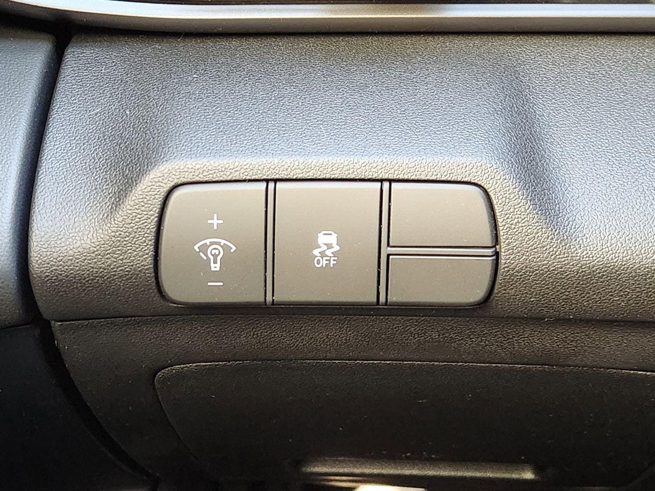 New 2026 Serenity White Hyundai SEL Sport image 20