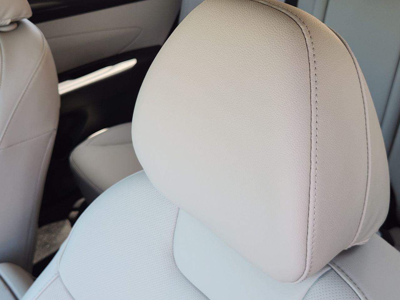 New 2026 Shimmering Silver Hyundai SEL Plus FWD image 11
