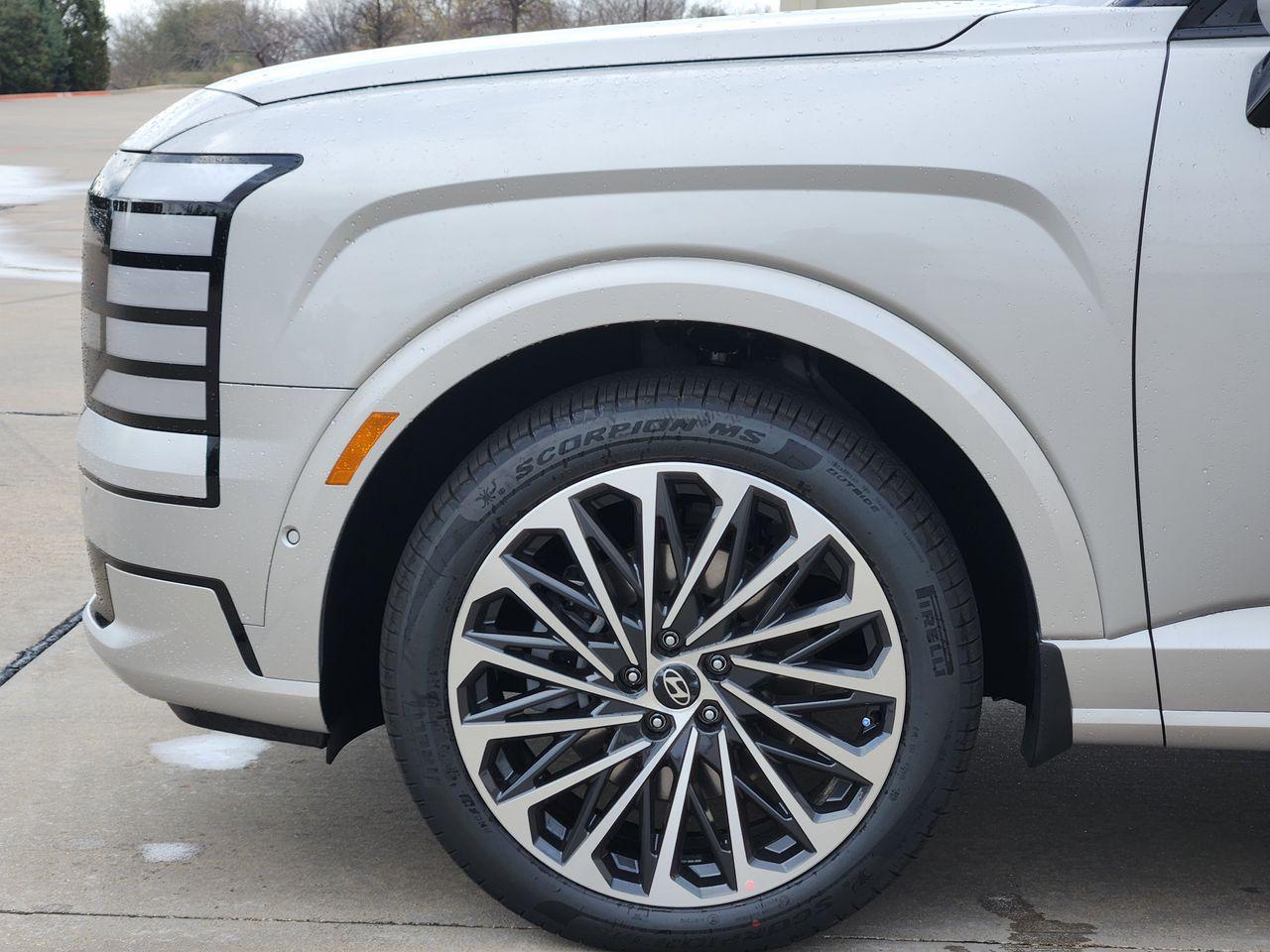 New 2026 T2X Silver Hyundai Calligraphy FWD image 5