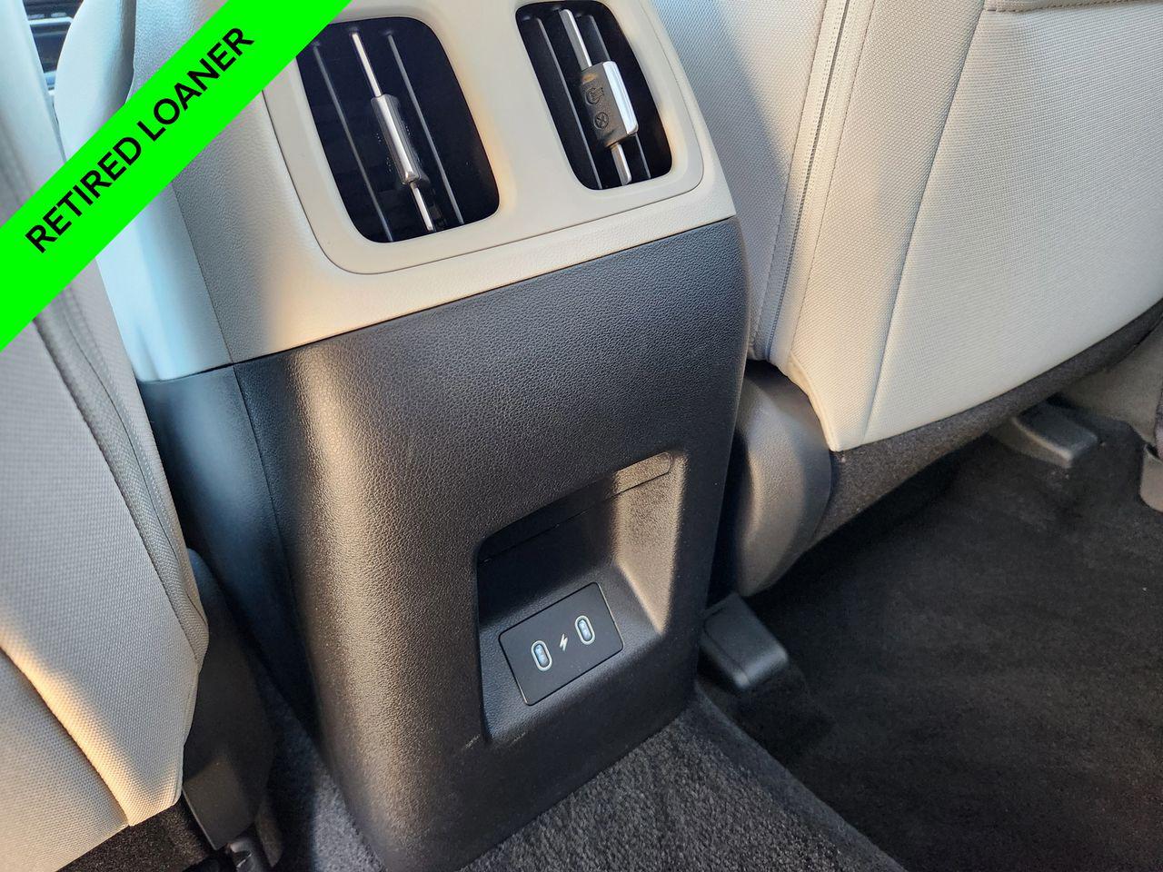 New 2025 Shimmering Silver Hyundai SEL FWD image 29