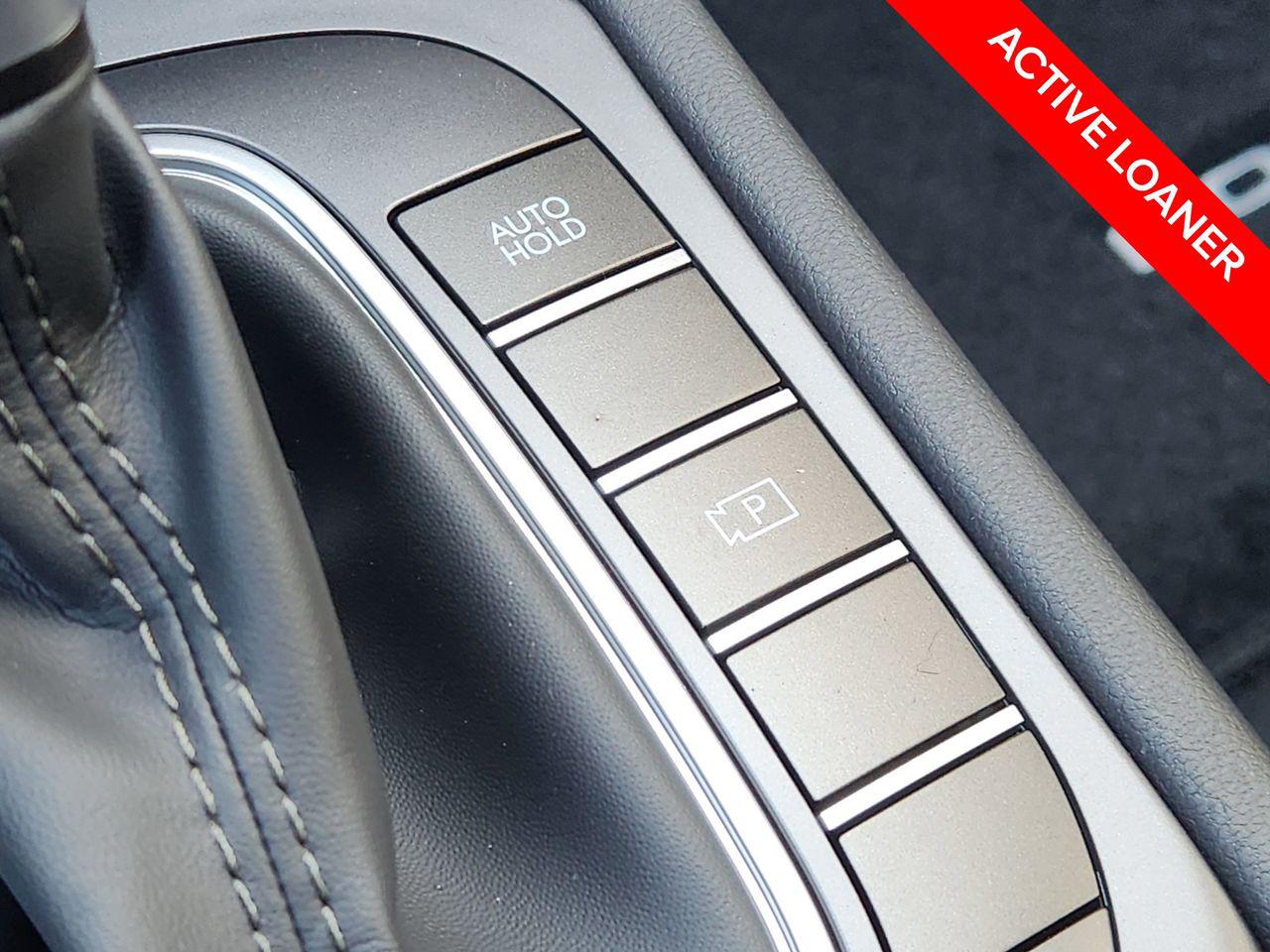 New 2026 SAW White Hyundai SE FWD image 19