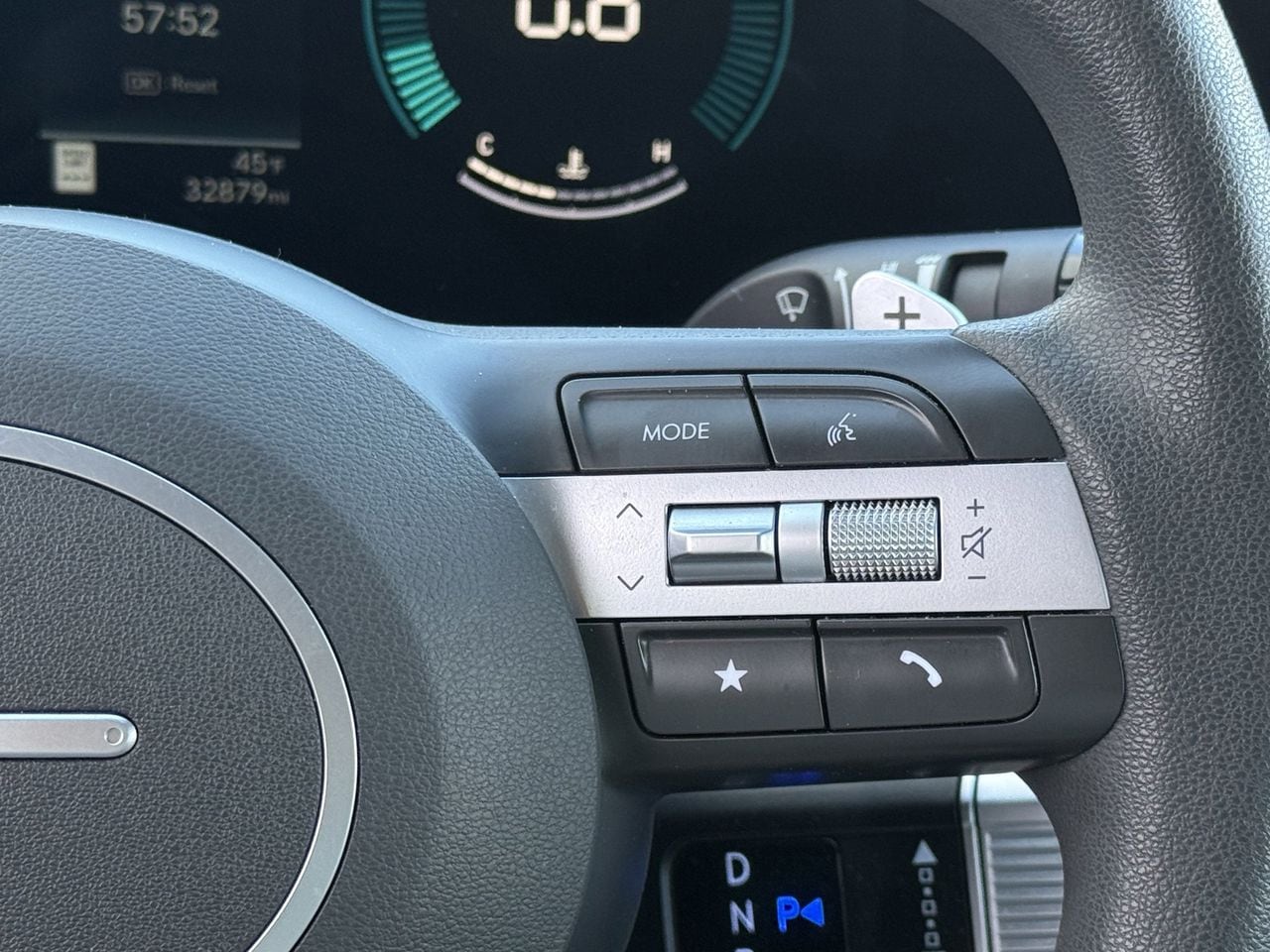 Used 2024 Serenity White Hyundai SEL image 13