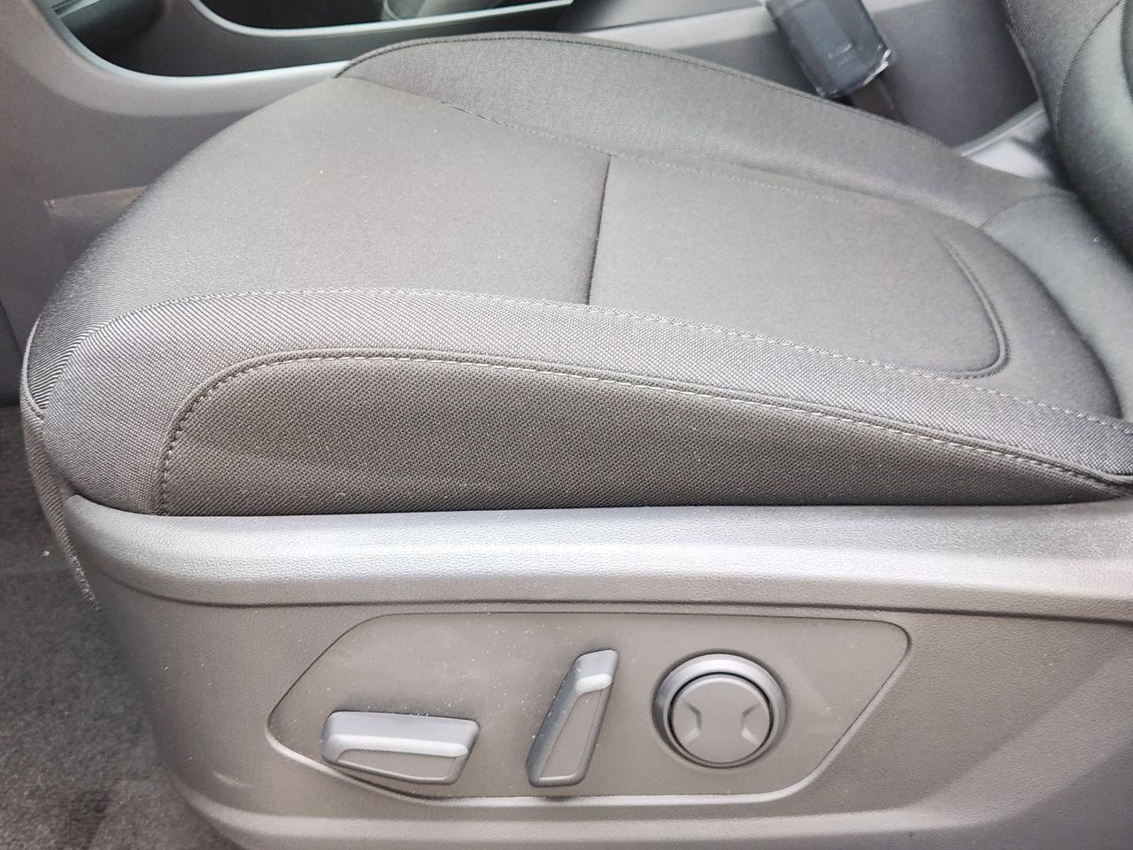 New 2026 Creamy White Pearl Hyundai SEL AWD image 24