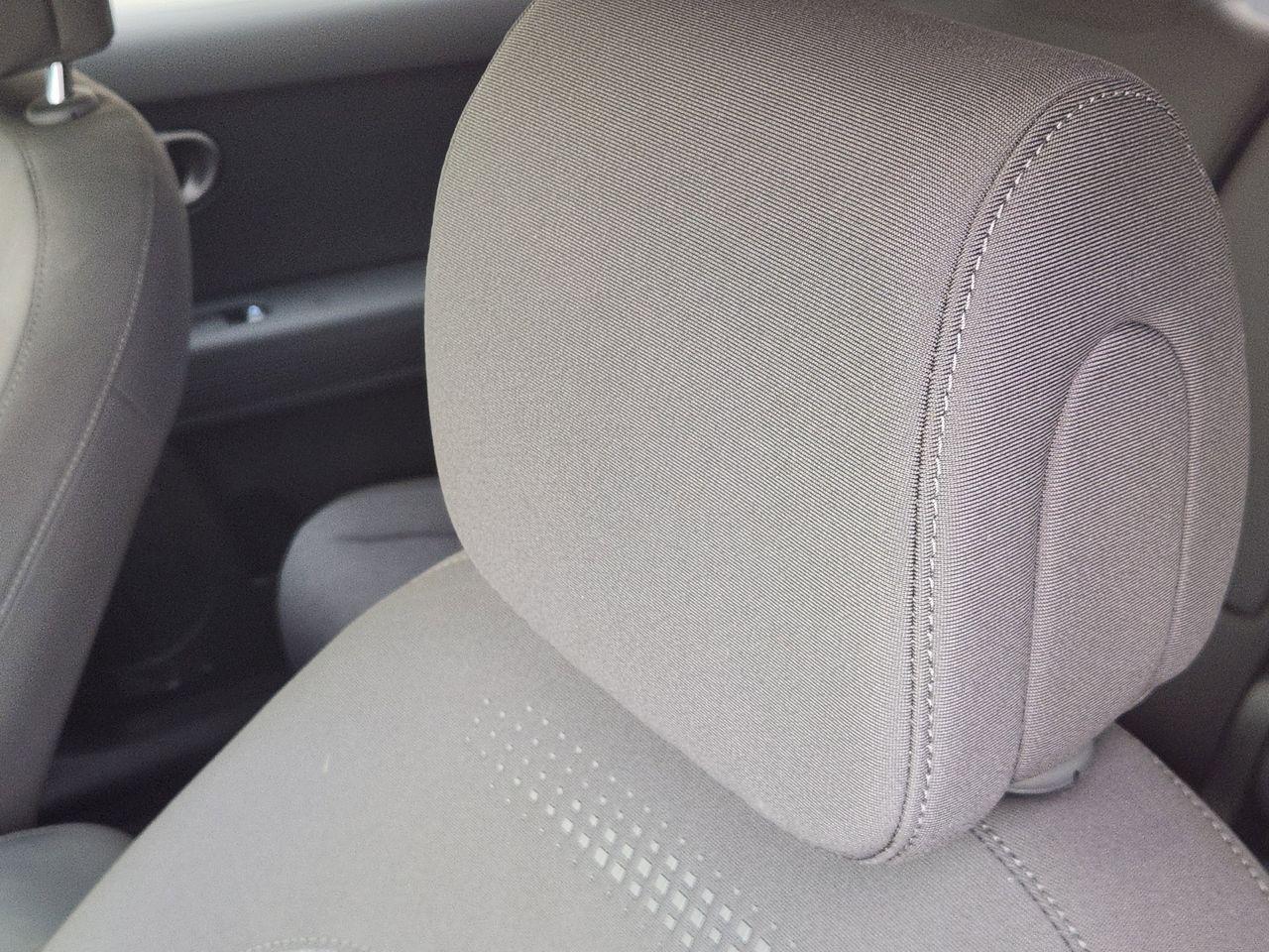 New 2026 U3P Blue Hyundai SE image 11