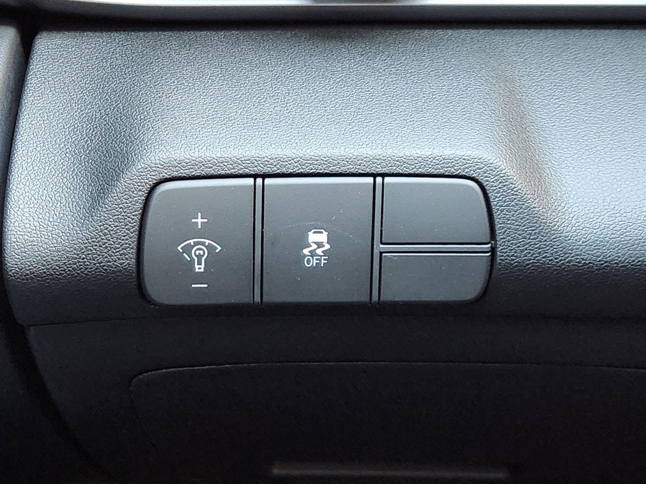 New 2026 W6H White Hyundai SEL Sport image 20