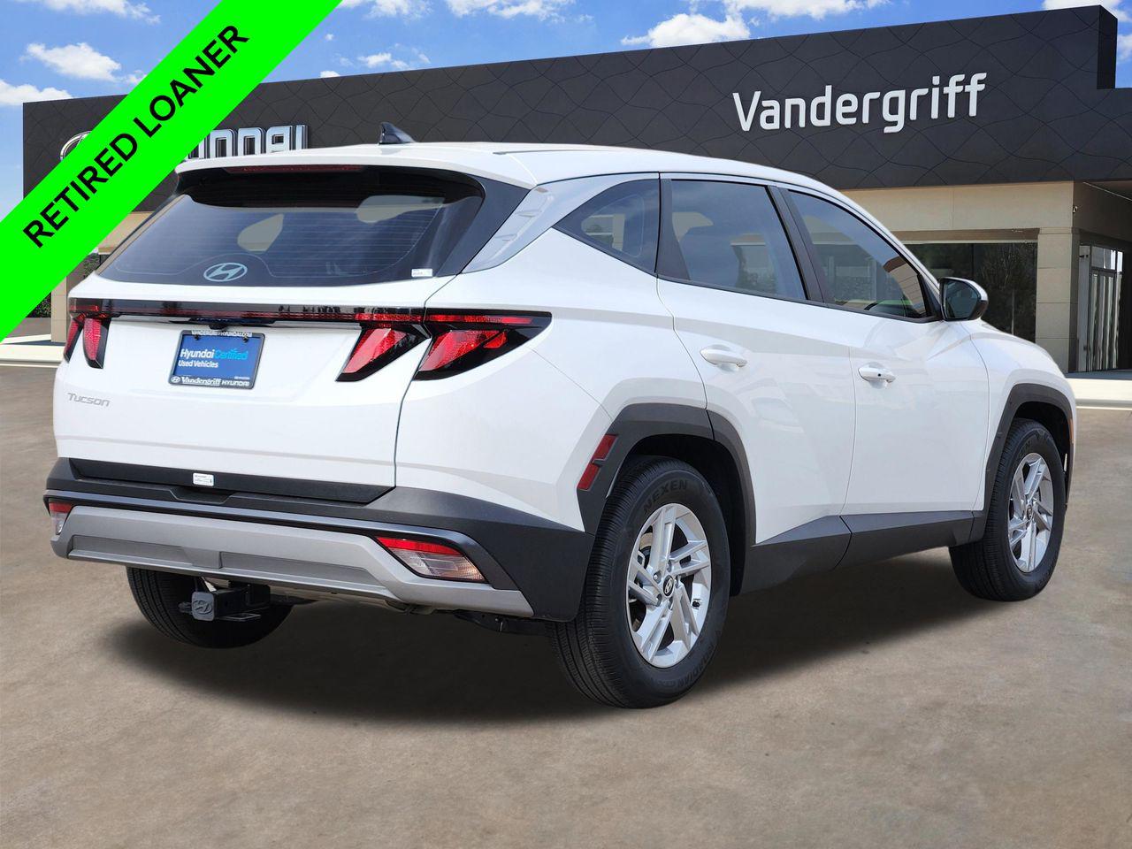 New 2026 Serenity White Pearl Hyundai SE FWD image 4