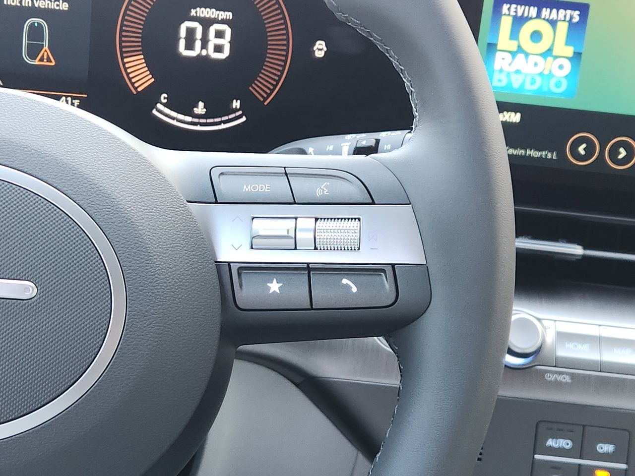 New 2026 A2B Black Hyundai SEL Sport FWD image 27