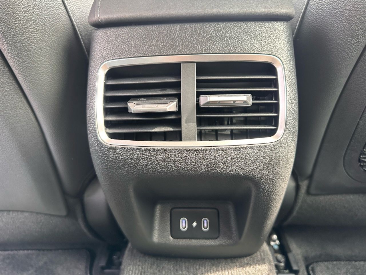 Certified Used 2026 Aero Silver Hyundai Limited image 23