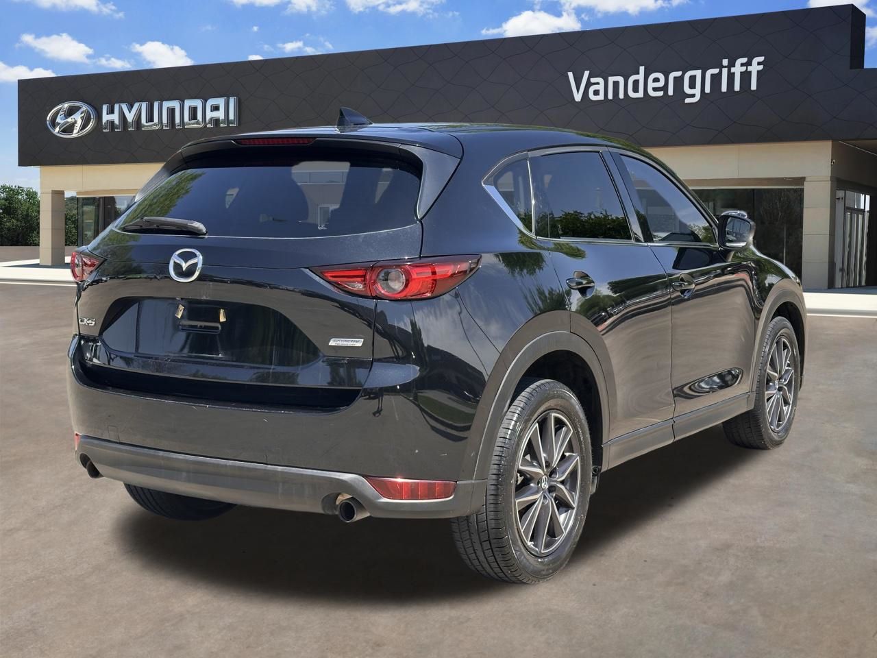 Used 2018 Jet Black Mica Mazda Grand Touring image 14