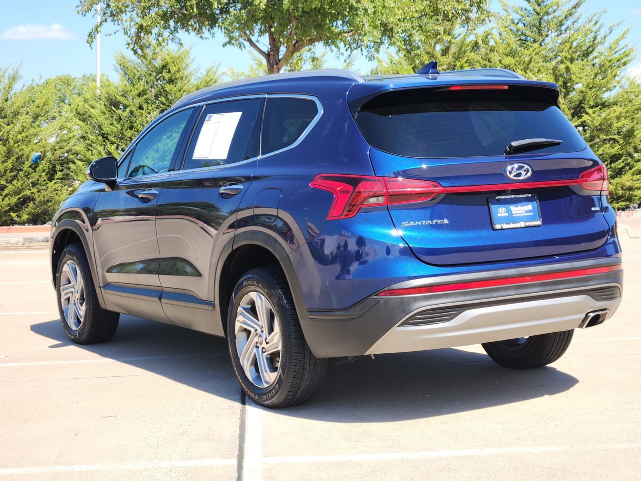 Used 2023 Stormy Sea Hyundai SEL image 3