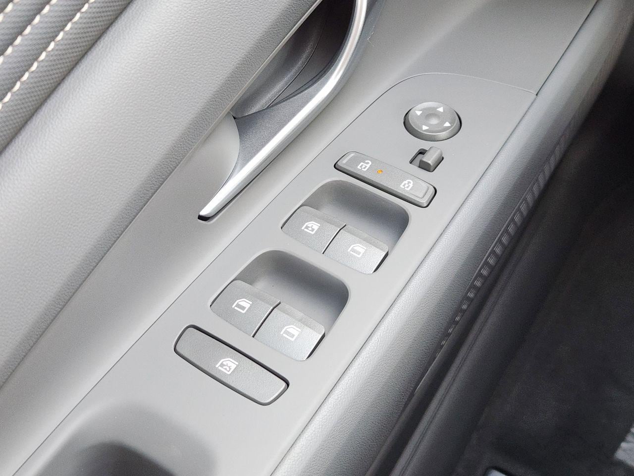 New 2026 YP5 Blue Hyundai SEL Sport image 22