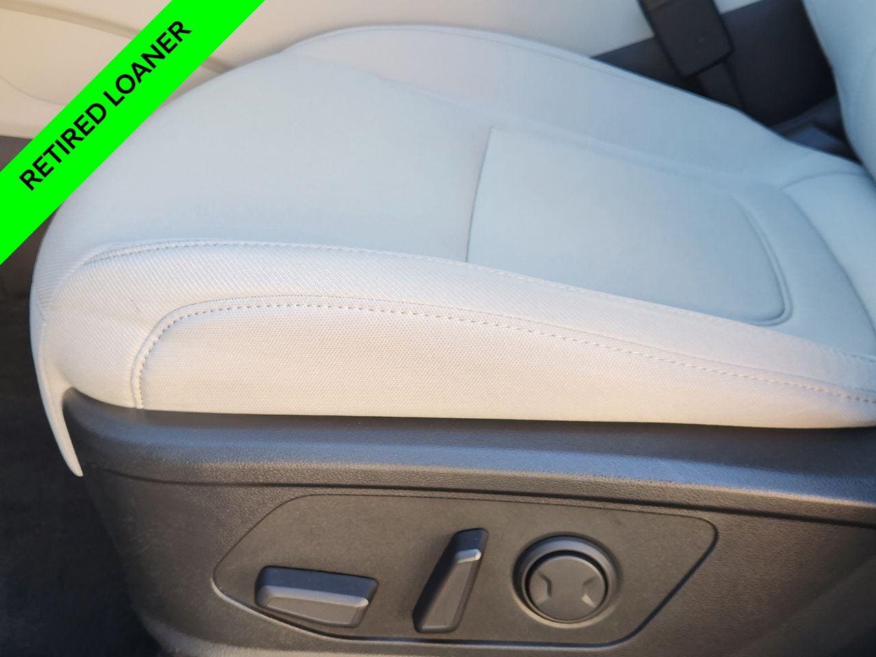 New 2026 Serenity White Pearl Hyundai SEL FWD image 24