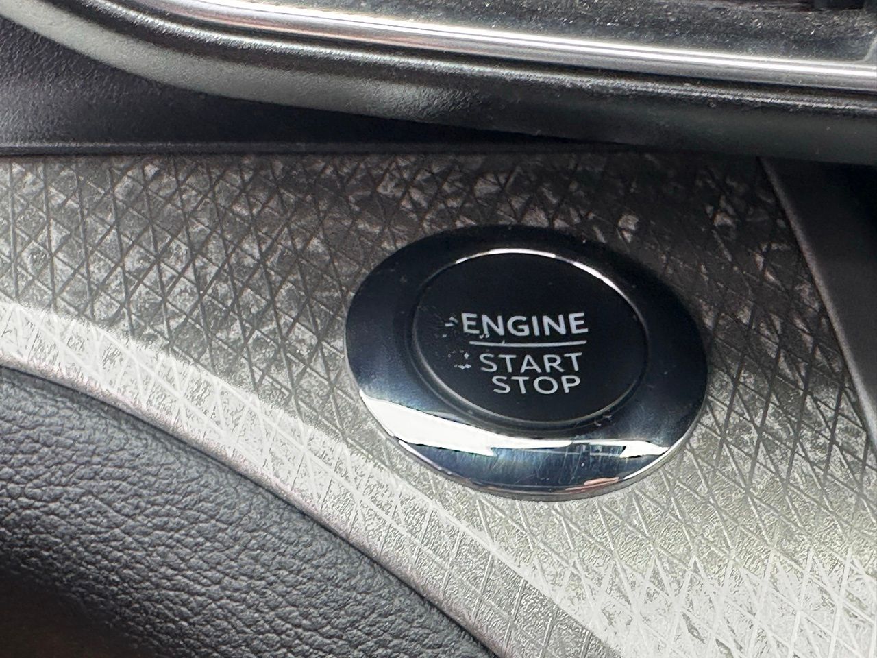 Used 2022 Star White Tri-Coat Ford Timberline image 30