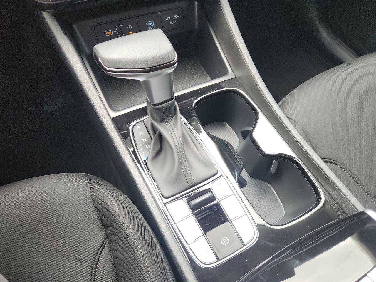 New 2026 R2P Red Hyundai SEL FWD image 18