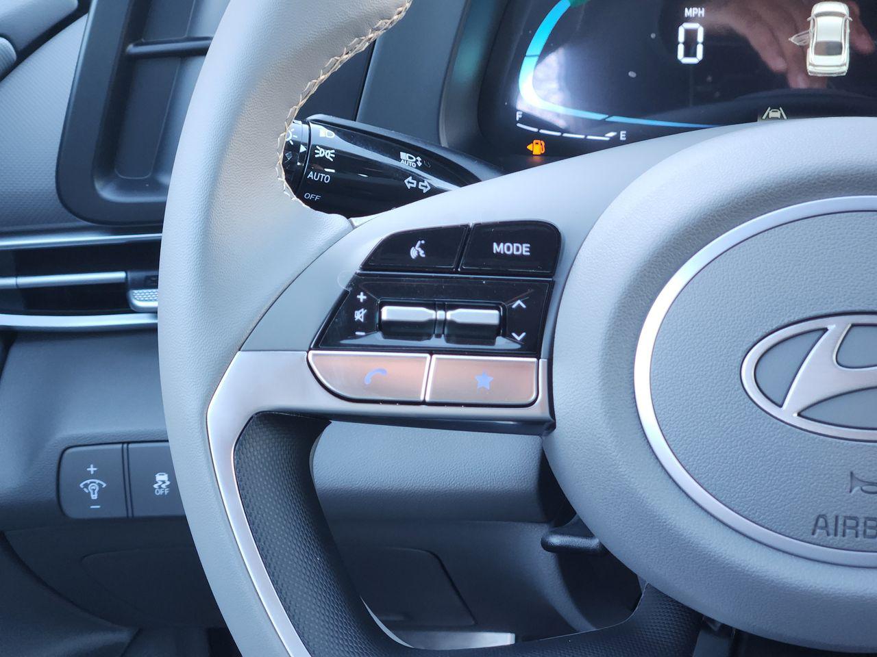 New 2026 W6H White Hyundai SEL Sport Premium image 27