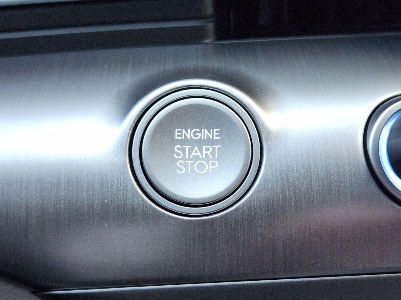 New 2026 TN6 Blue Hyundai SE FWD image 16