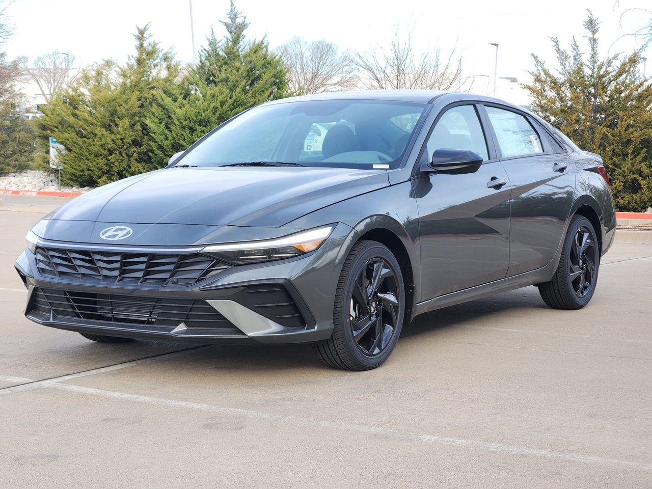 New 2026 A5G Gray Hyundai SEL Sport image 2