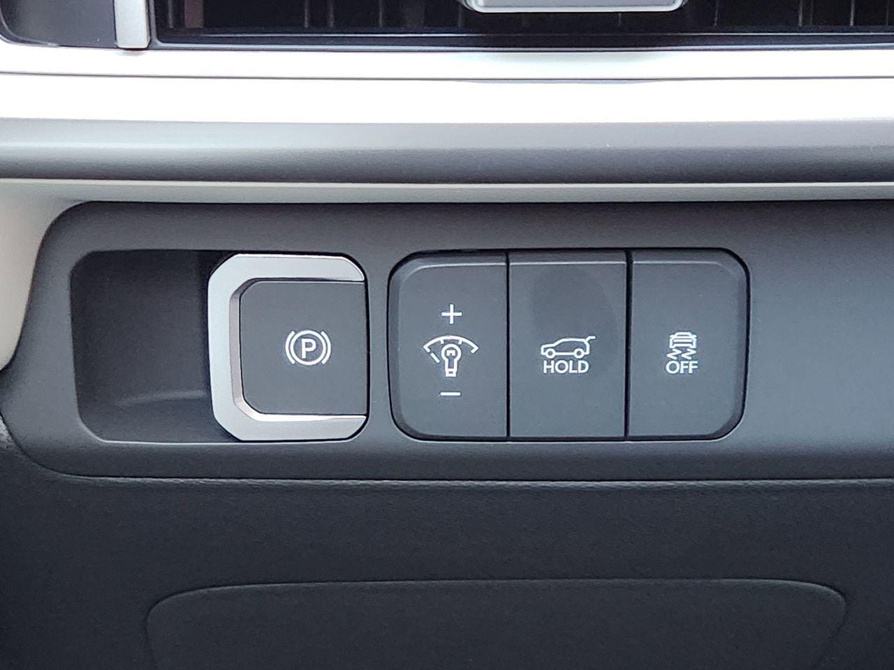 New 2026 PE2 Gray Hyundai SEL FWD image 19