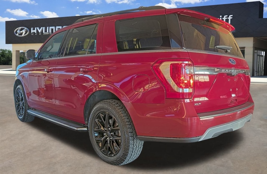 Used 2020 Ford Expedition XLT SUV