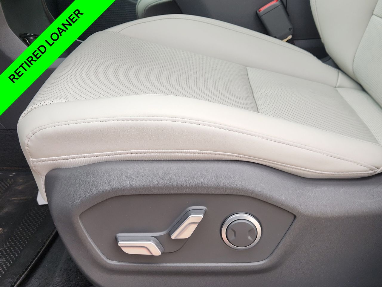 New 2026 Serenity White Hyundai SEL FWD image 24