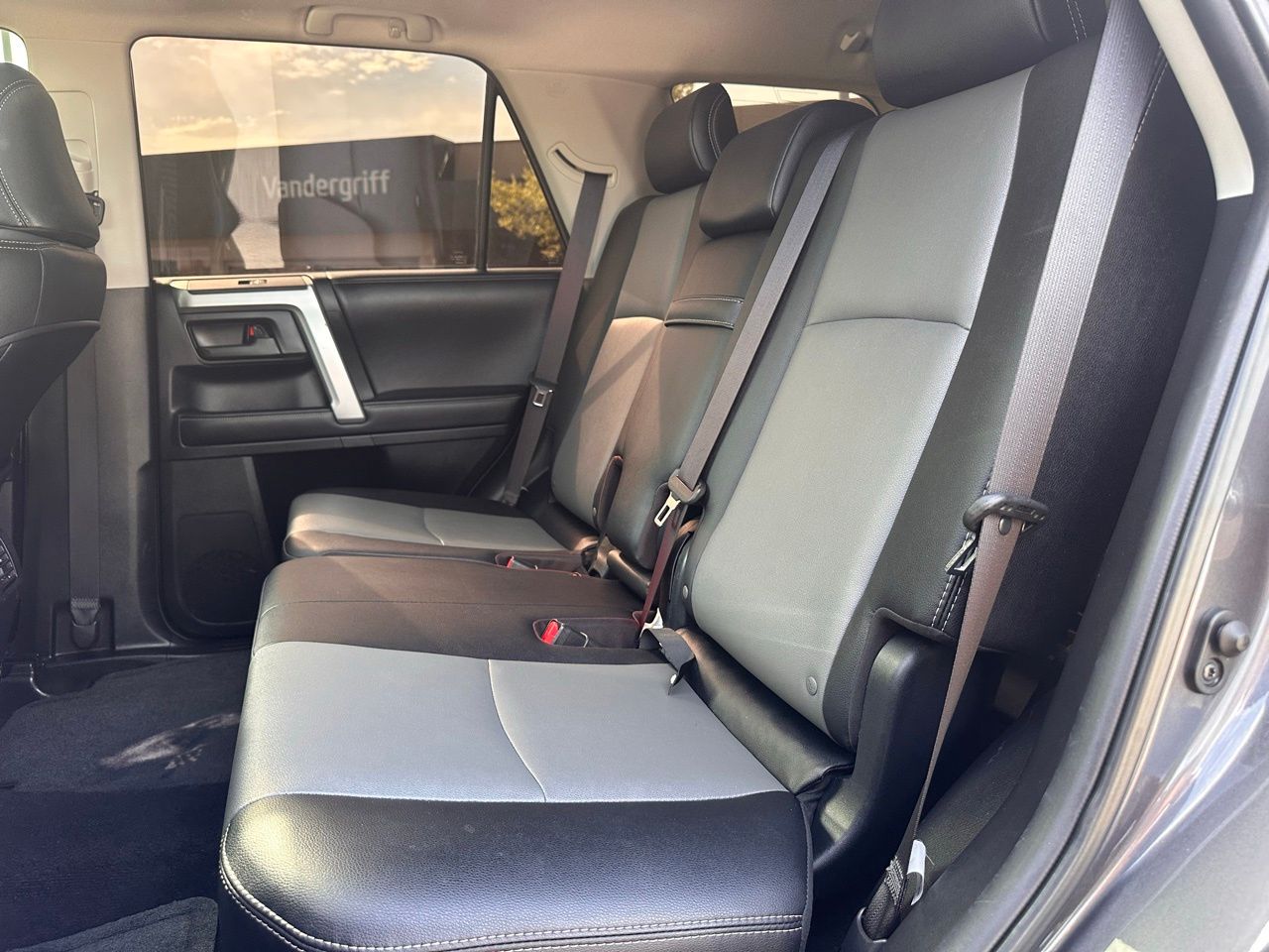 Used 2018 Magnetic Gray Toyota SR5 Premium image 17