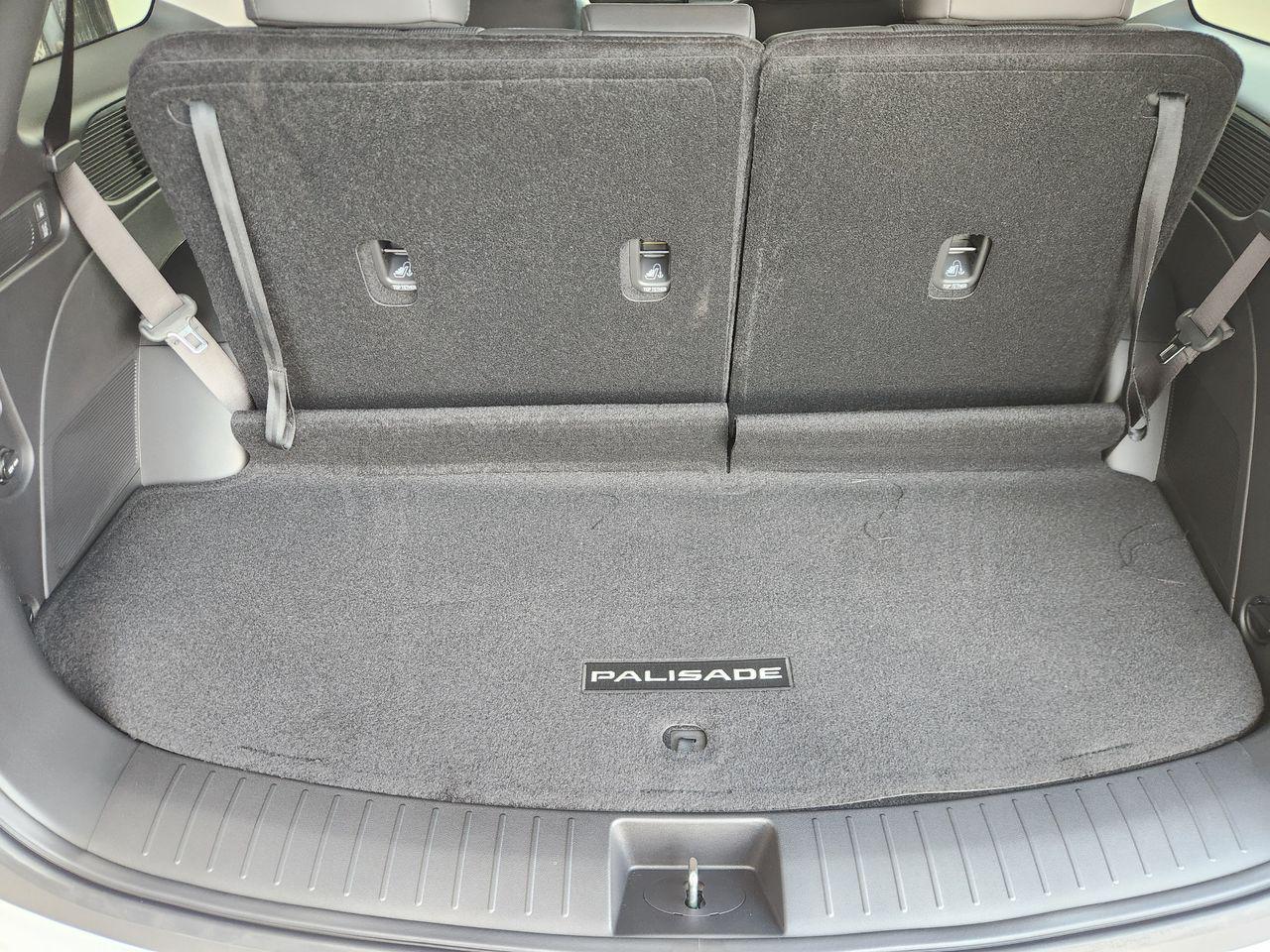 New 2027 Creamy White Pearl Hyundai SEL FWD image 30