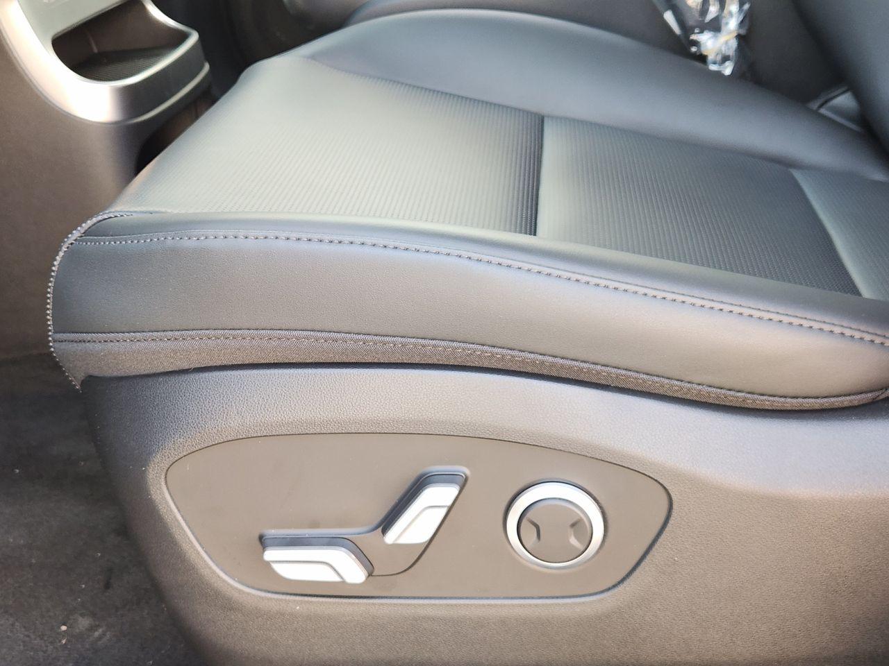 New 2026 SWP White Hyundai SEL image 24