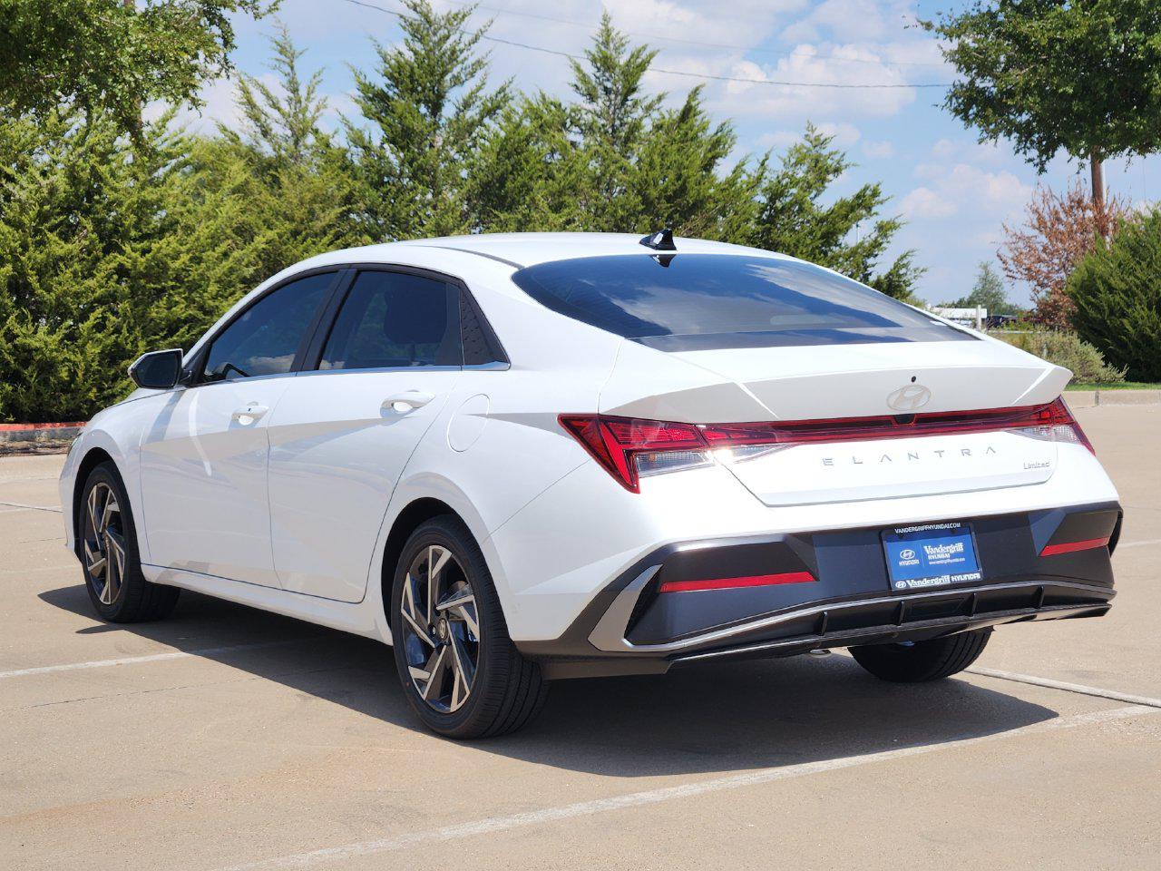 New 2026 Serenity White Hyundai Limited image 3