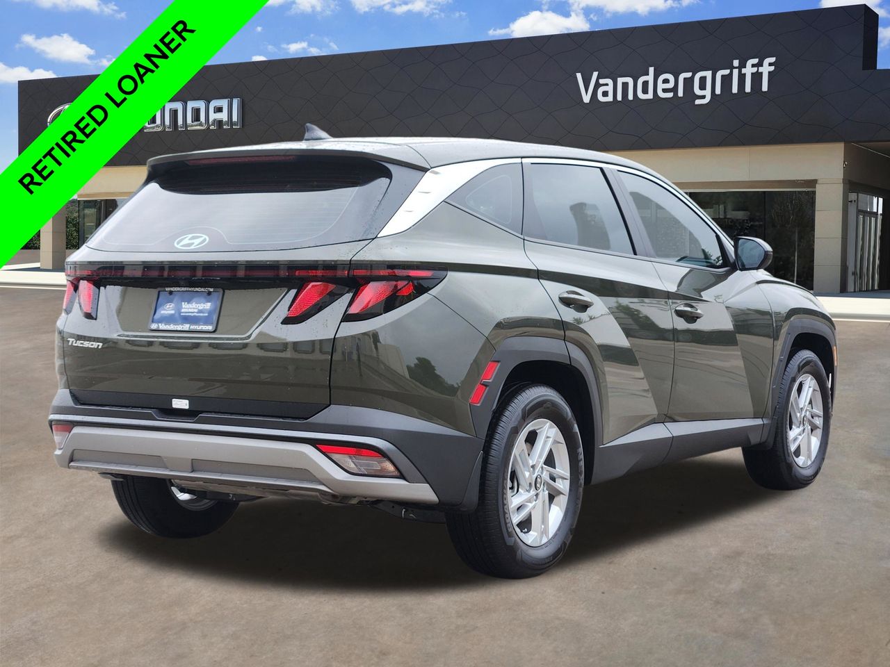New 2026 Rockwood Green Hyundai SE FWD image 4