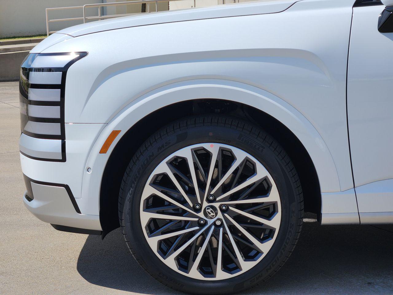 New 2027 Creamy White Pearl Hyundai Calligraphy image 6