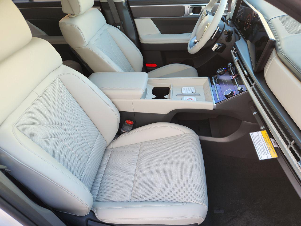 New 2026 W6H White Hyundai SEL FWD image 10