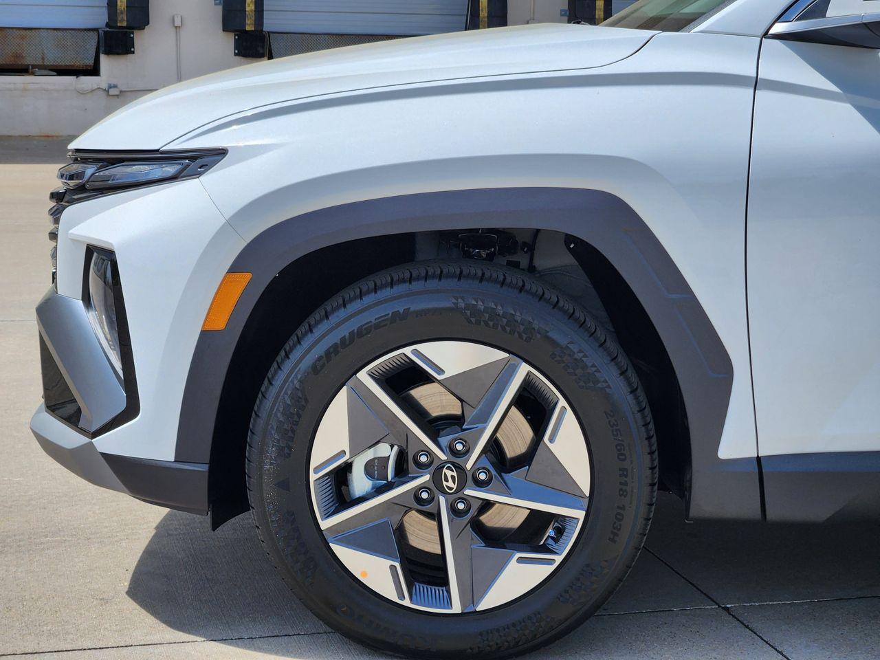 New 2026 W6H White Hyundai SEL Premium FWD image 7