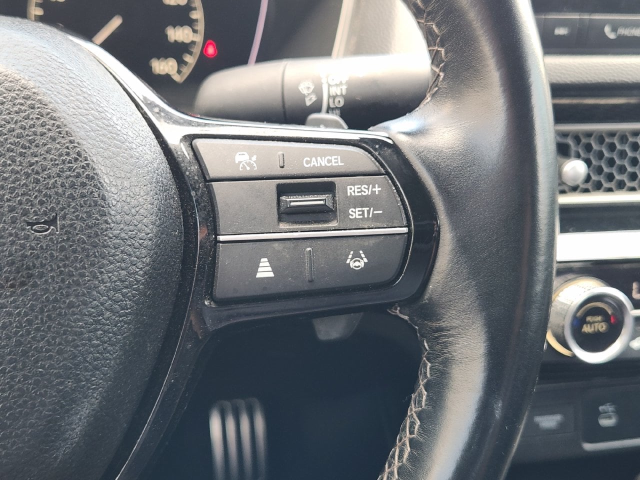 Used 2025 Crystal Black Pearl Honda Sport image 28