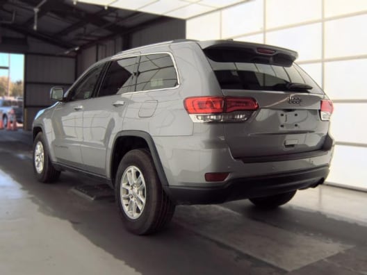 Used 2019 Billet Silver Jeep Laredo E image 8