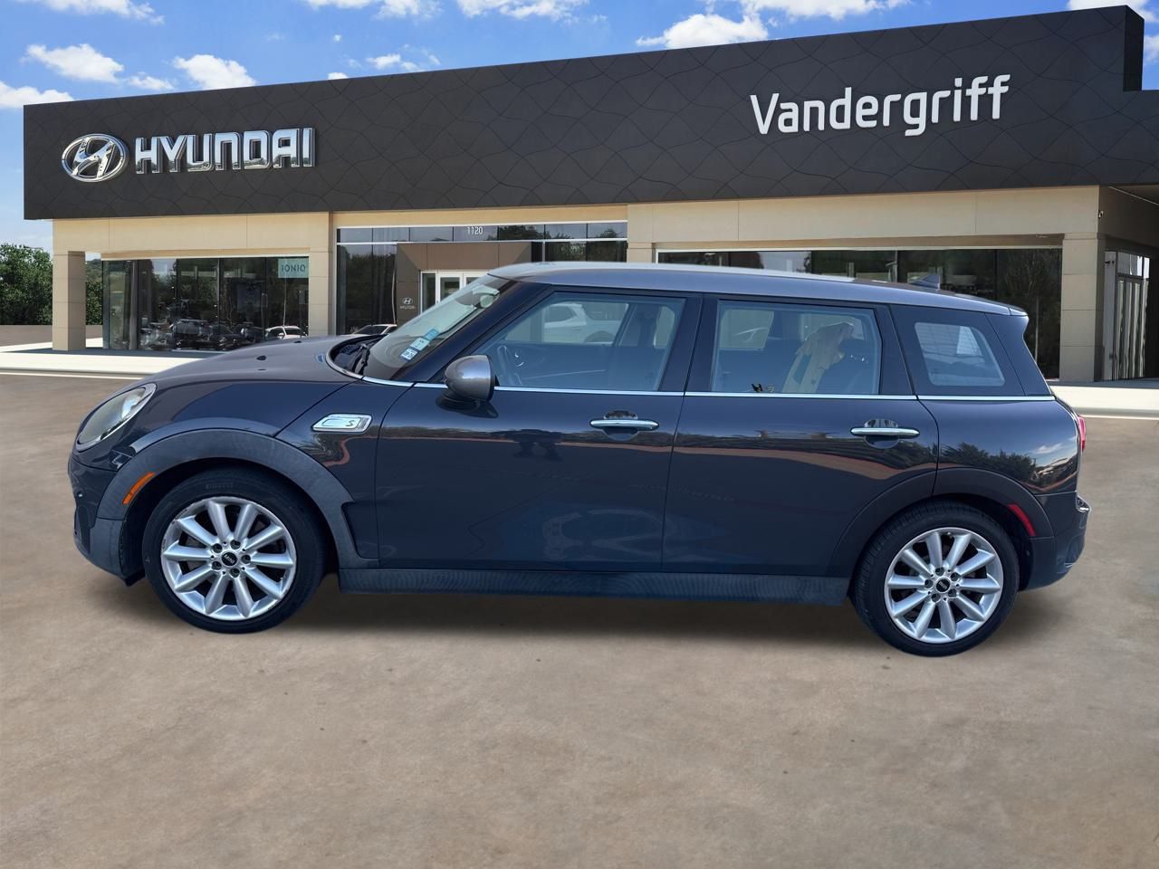 Used 2017 MINI Clubman S with VIN WMWLN9C59H2E48778 for sale in Arlington, TX