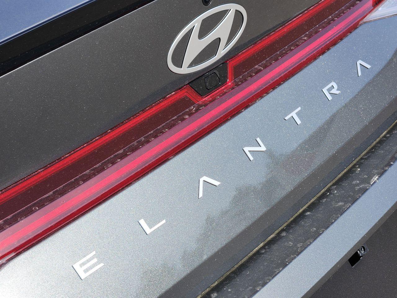 New 2026 A5G Gray Hyundai SEL Sport Premium image 8