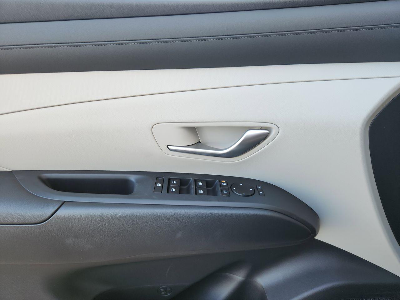 New 2026 W6H White Hyundai SEL FWD image 21