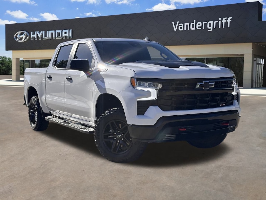 Used 2024 Chevrolet Silverado 1500 LT Trail Boss Truck Crew Cab