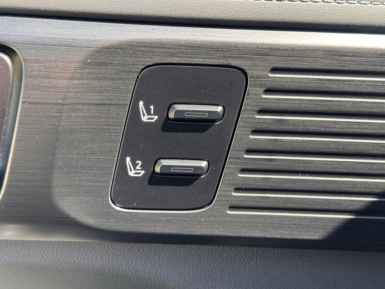 Used 2026 Phantom Black Hyundai Calligraphy image 28