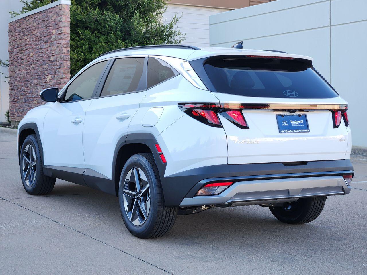 New 2026 Creamy White Pearl Hyundai SEL FWD image 3