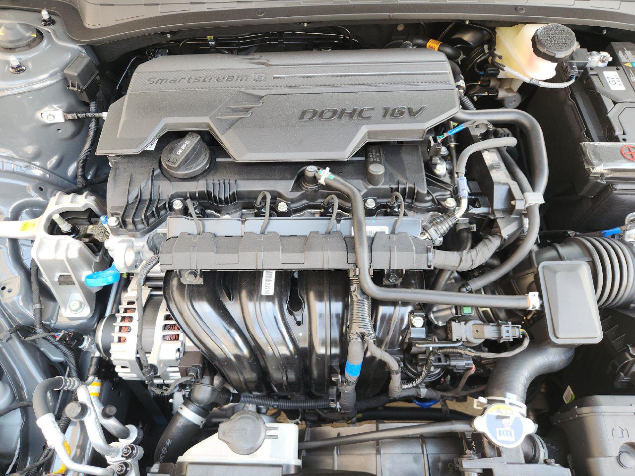 New 2026 Amazon Gray Hyundai SE image 28