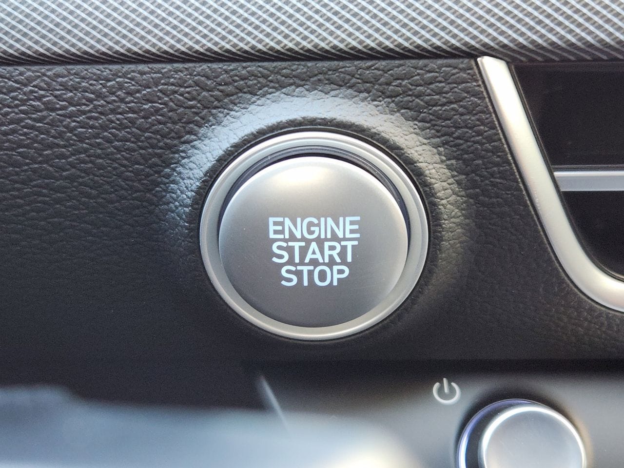 New 2026 W6H White Hyundai SEL Sport image 16