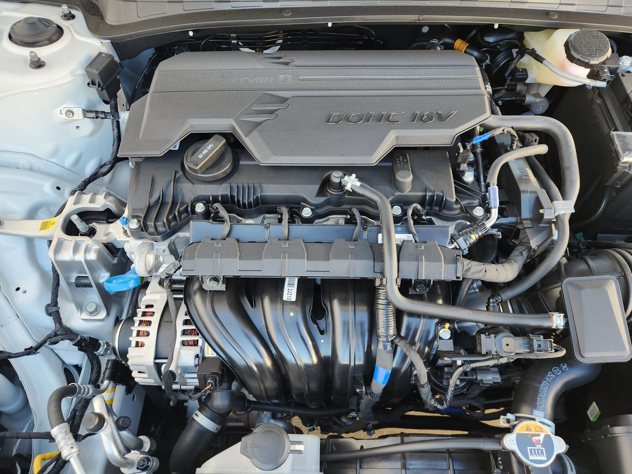 New 2026 W6H White Hyundai SEL Sport image 29